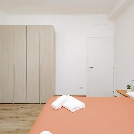 Life アパート ベルガモ